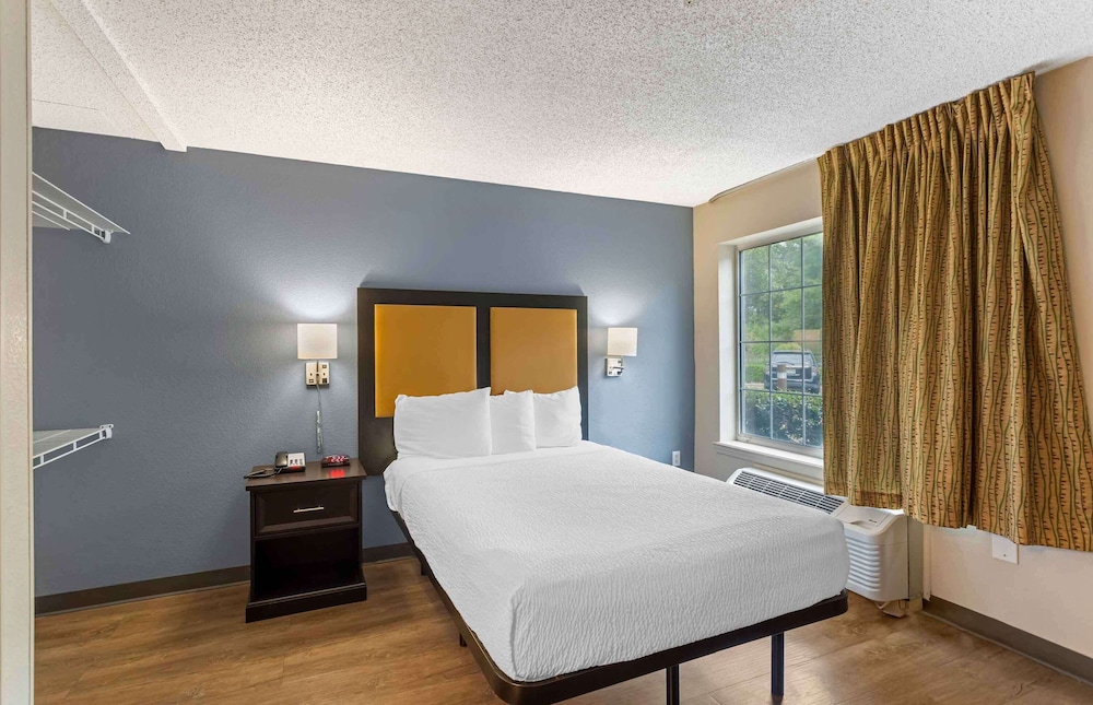 extended stay america suites memphis airport