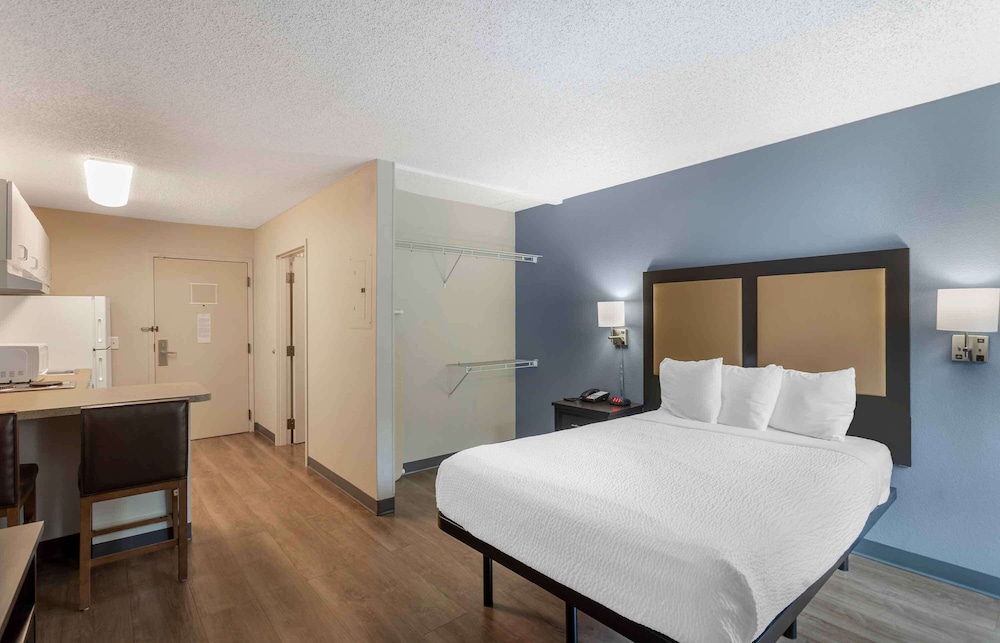 extended stay america suites memphis airport