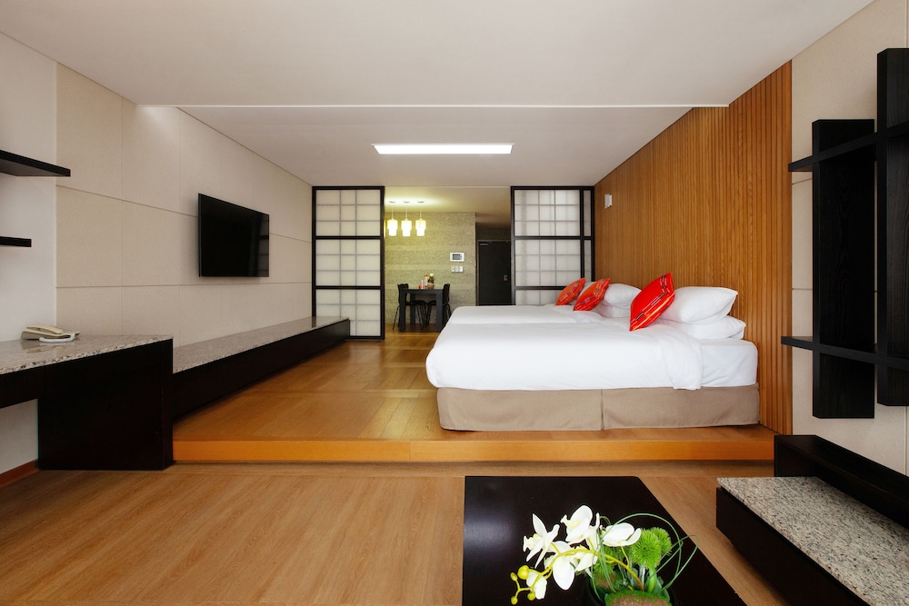 shinshin hotel jeju ocean