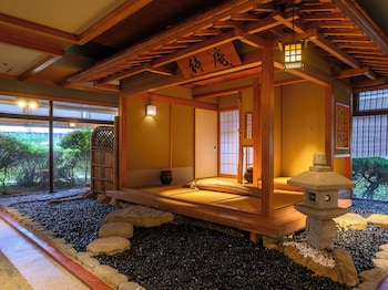 kamenoi hotel nachi katsuura kumano kodo