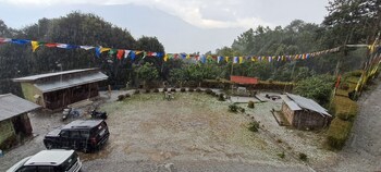 khi gha thang retreat