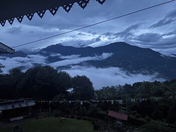 khi gha thang retreat