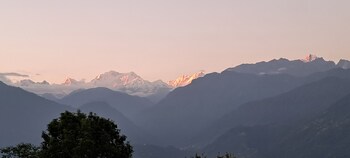 khi gha thang retreat