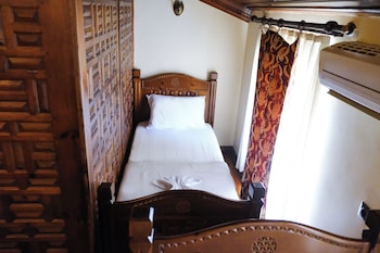 le antique 1892 istanbul