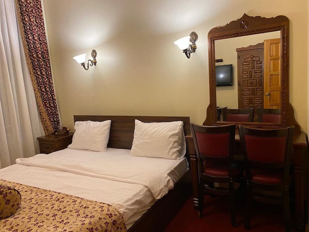 le antique 1892 istanbul