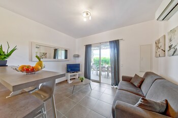 pierre and vacances residence premium les villas de porto vecchio