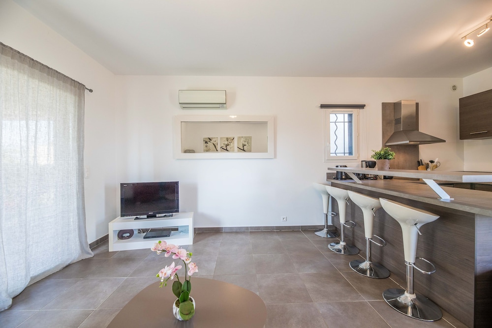pierre and vacances residence premium les villas de porto vecchio