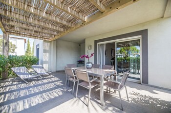 pierre and vacances residence premium les villas de porto vecchio