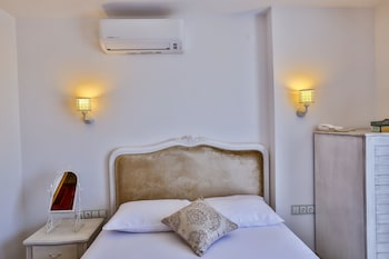 linda beach class hotel boutique class