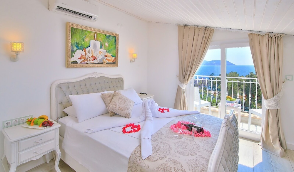 linda beach class hotel boutique class