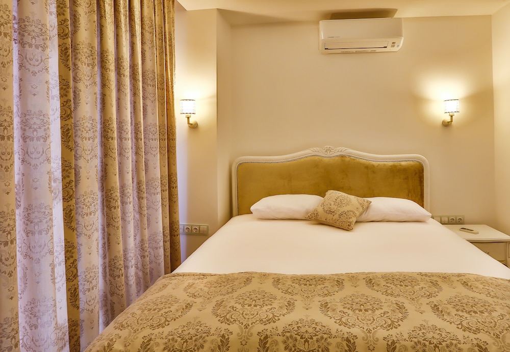 linda beach class hotel boutique class