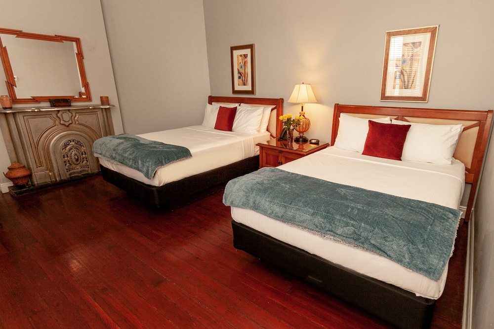 new orleans courtyard hotel and suites by the french quarter
