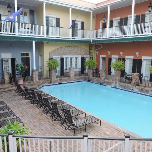 french quarter courtyard hotel and suites