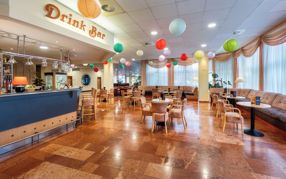 hunguest hotel freya