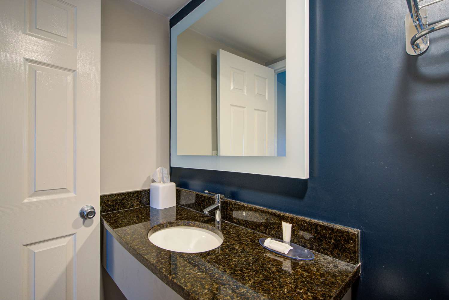 clarion pointe tampa brandon near fairgrounds and casino