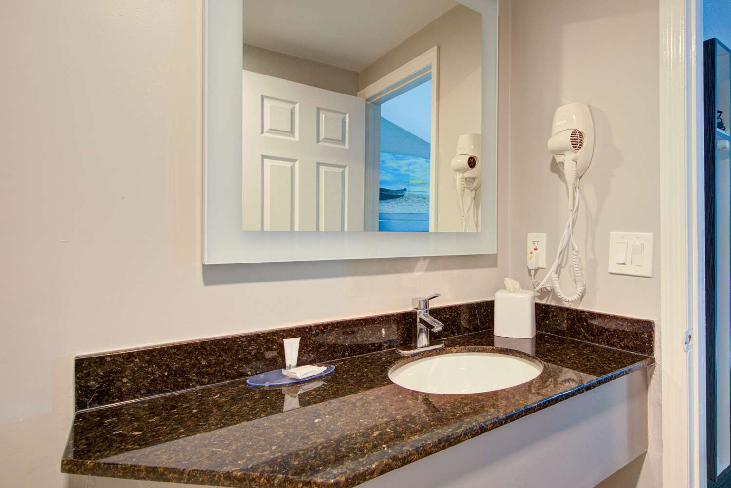clarion pointe tampa brandon near fairgrounds and casino