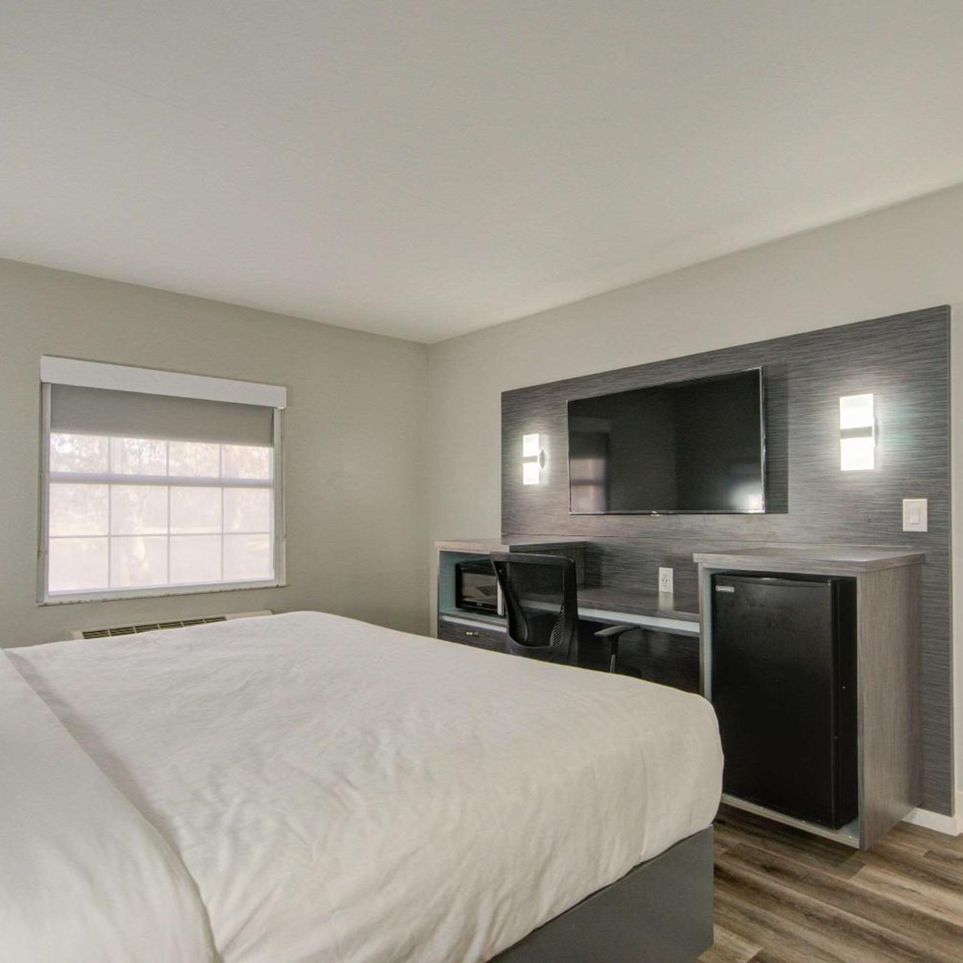 clarion pointe tampa brandon near fairgrounds and casino