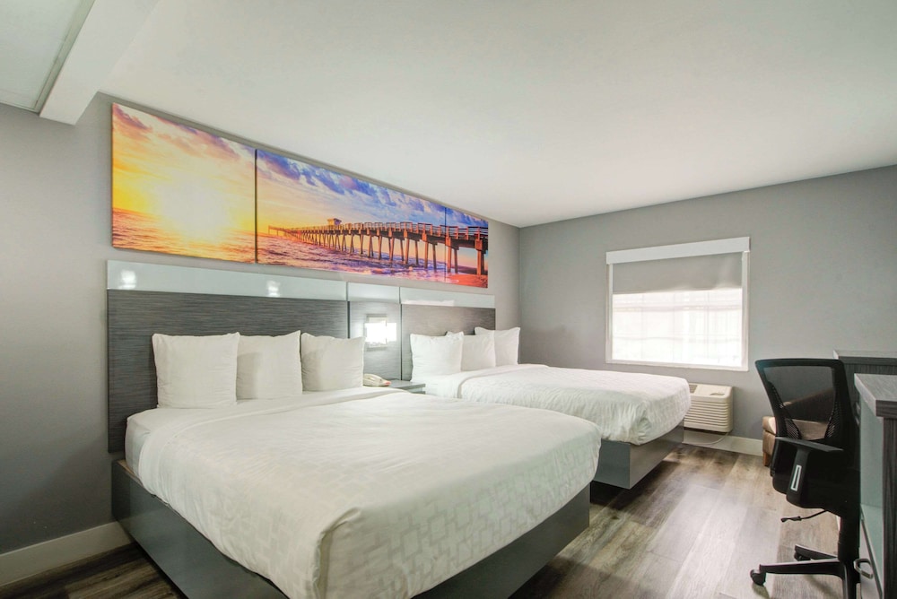 clarion pointe tampa brandon near fairgrounds and casino