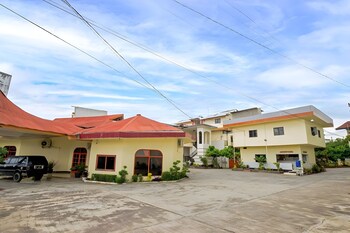 malibou hotel medan