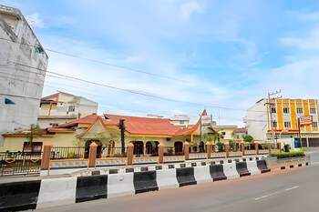 malibou hotel medan