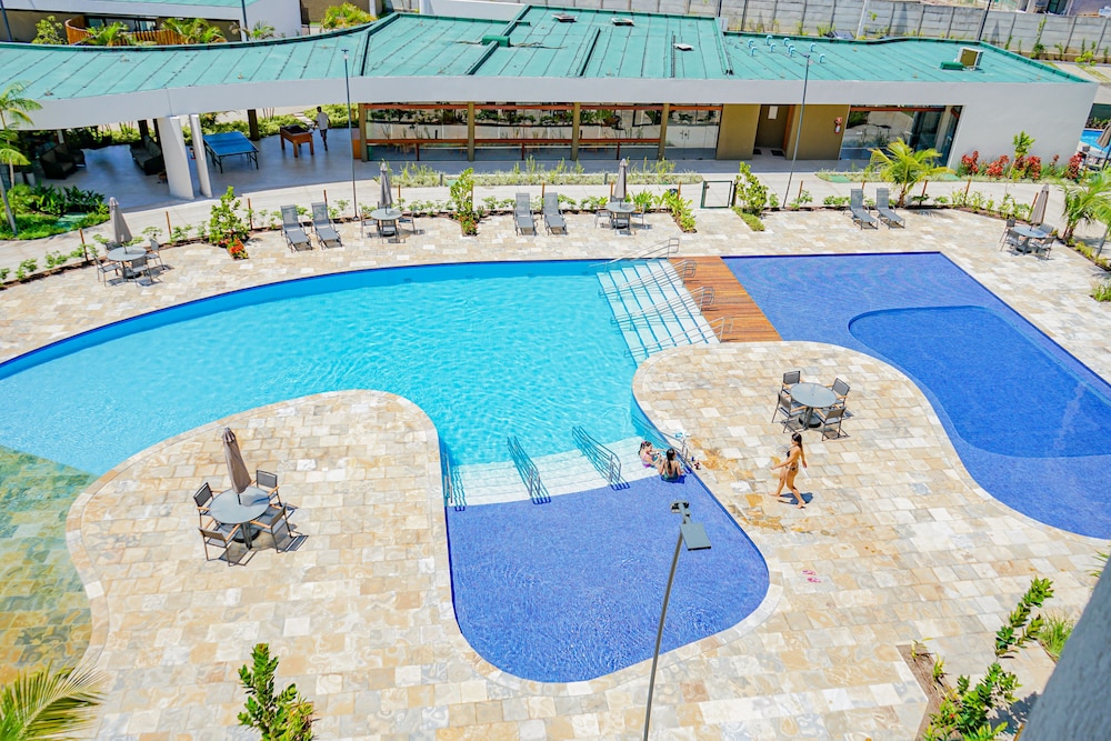 mana beach experience by mai