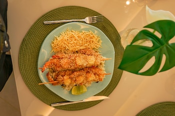 mana beach experience by mai