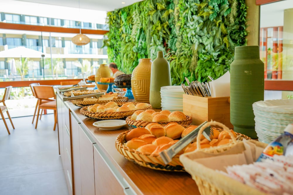 mana beach experience by mai