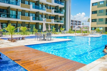 mana beach experience by mai