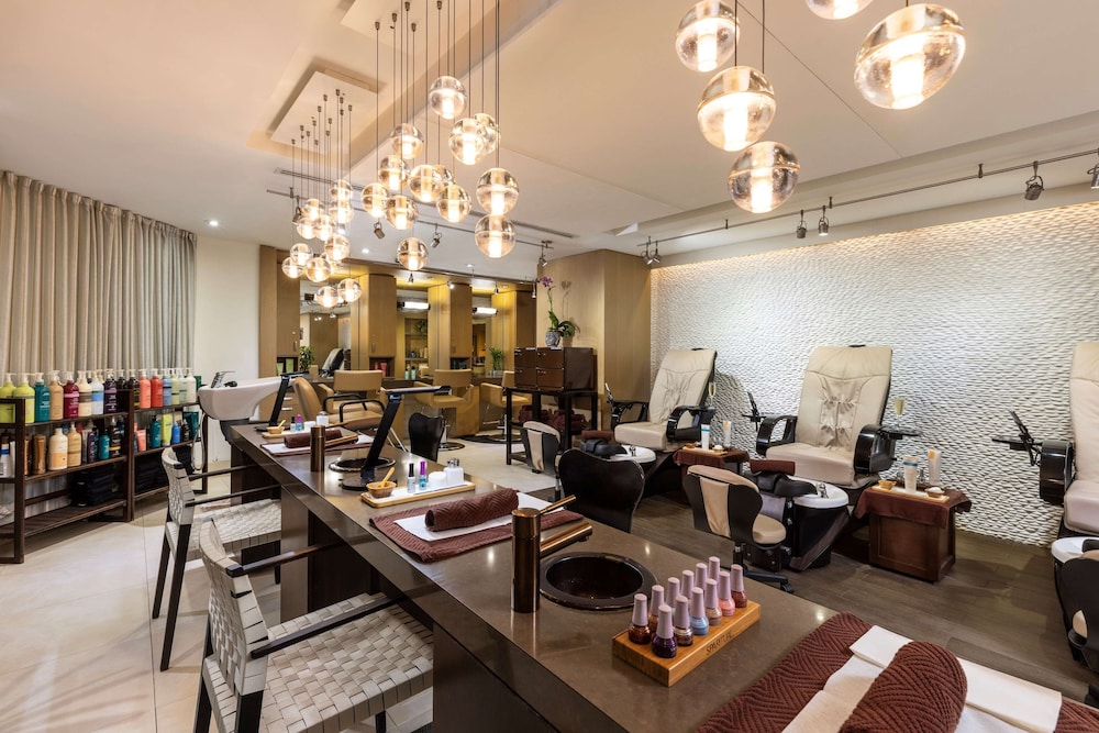 the palms hotel and spa