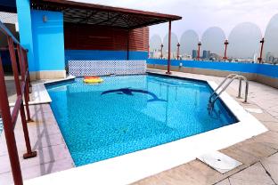 dolphin hotel apartments
