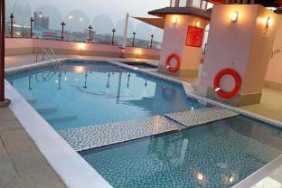 dolphin hotel apartments