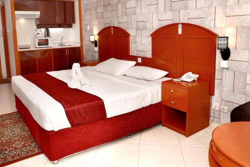 dolphin hotel apartments