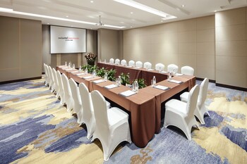 Swissotel Shenyang,Near Middle Street,5 star