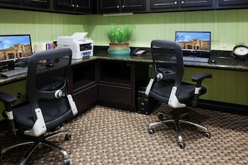 Hampton Inn & Suites Middlebury,Indiana>>Elkhart,3 star