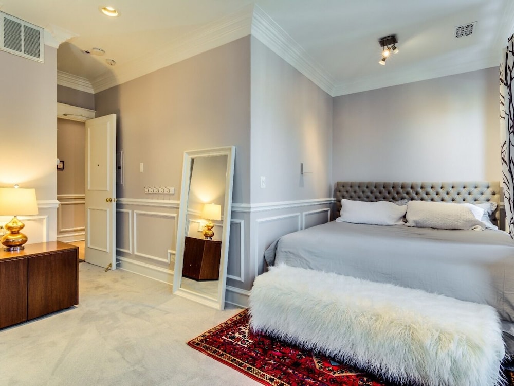 ruby room