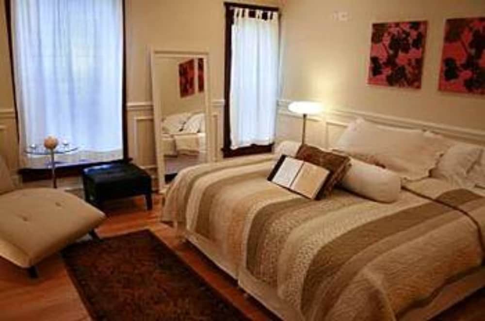ruby room