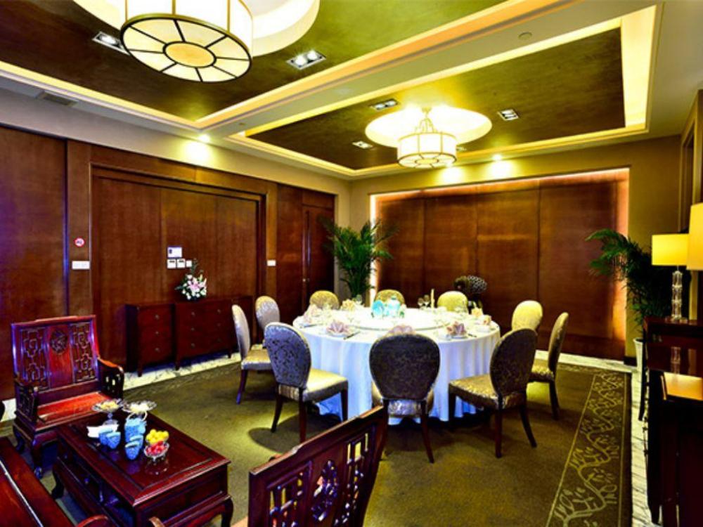 garden international hotel