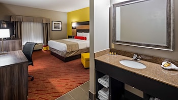best western plus midwest city inn and suites
