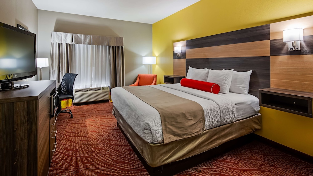 best western plus midwest city inn and suites