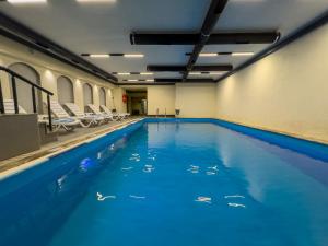 sera lake center hotel