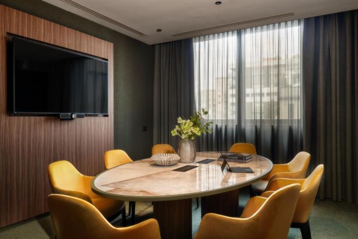 crowne plaza milan city by ihg