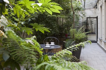 hotelhome paris 16