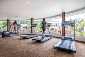 holiday inn resort phuket karon beach by ihg