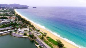 holiday inn resort phuket karon beach by ihg