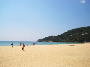 holiday inn resort phuket karon beach by ihg