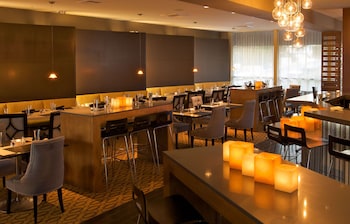 the belamar hotel manhattan beach tapestry by hilton