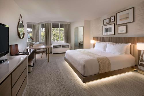 the belamar hotel manhattan beach tapestry by hilton