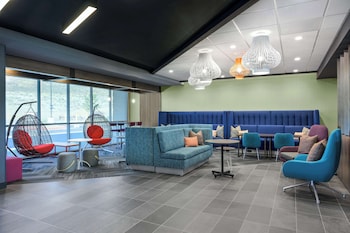 tru by hilton norco