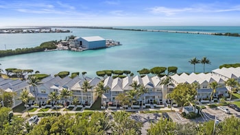 Village At Hawks Cay Villas By Keyscaribbean,,3 star
