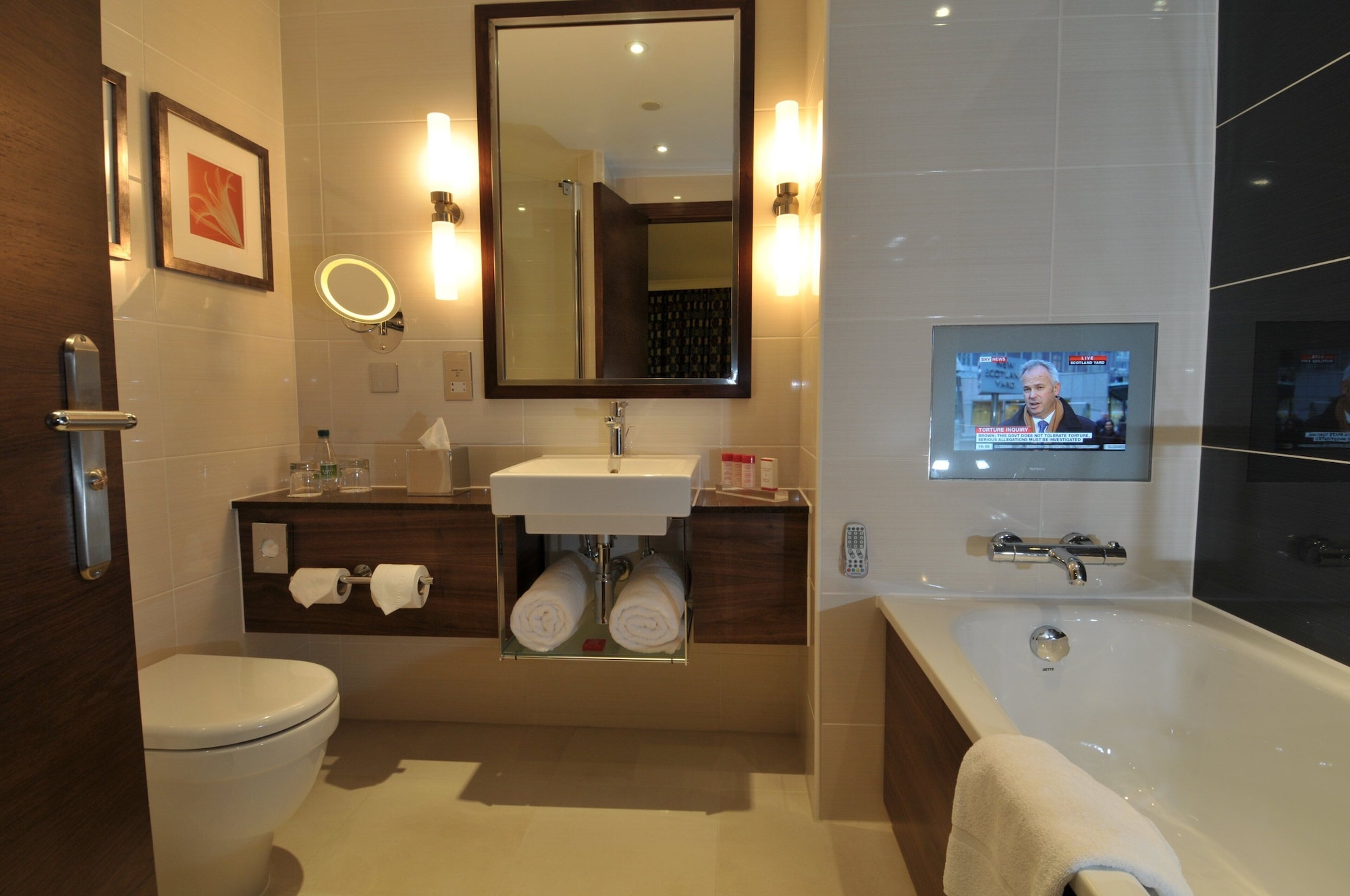 crowne plaza london gatwick airport an ihg hotel